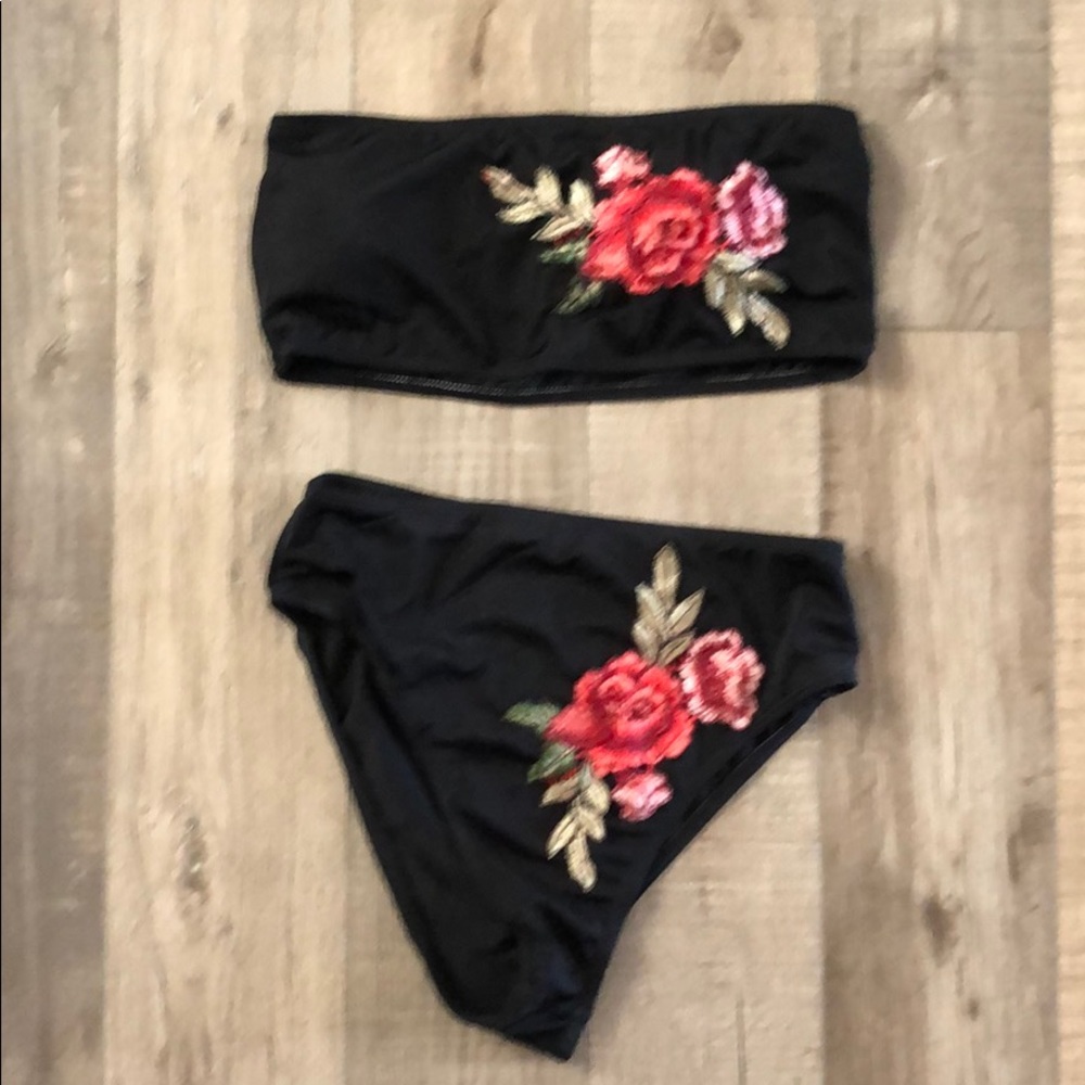 High waisted bikini